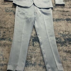 Elegant Ice Blue Suit with Tailored Fit and Subtle Sheen